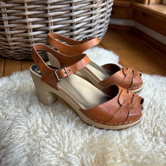 Swedish Hasbeens Leather Peep Toe Clogs - Picture 1 of 12